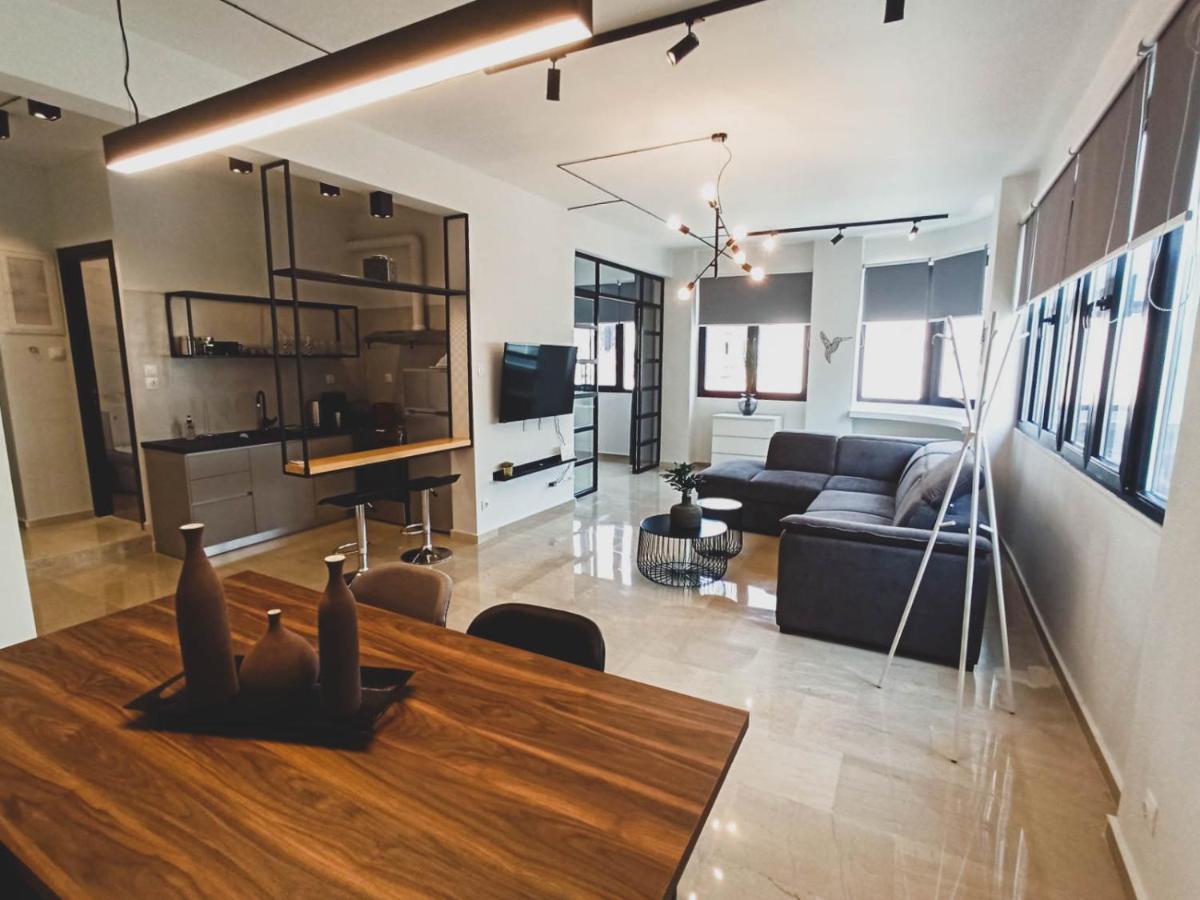Sunlight - Volos City Center Spacious Modern Apartments エクステリア 写真