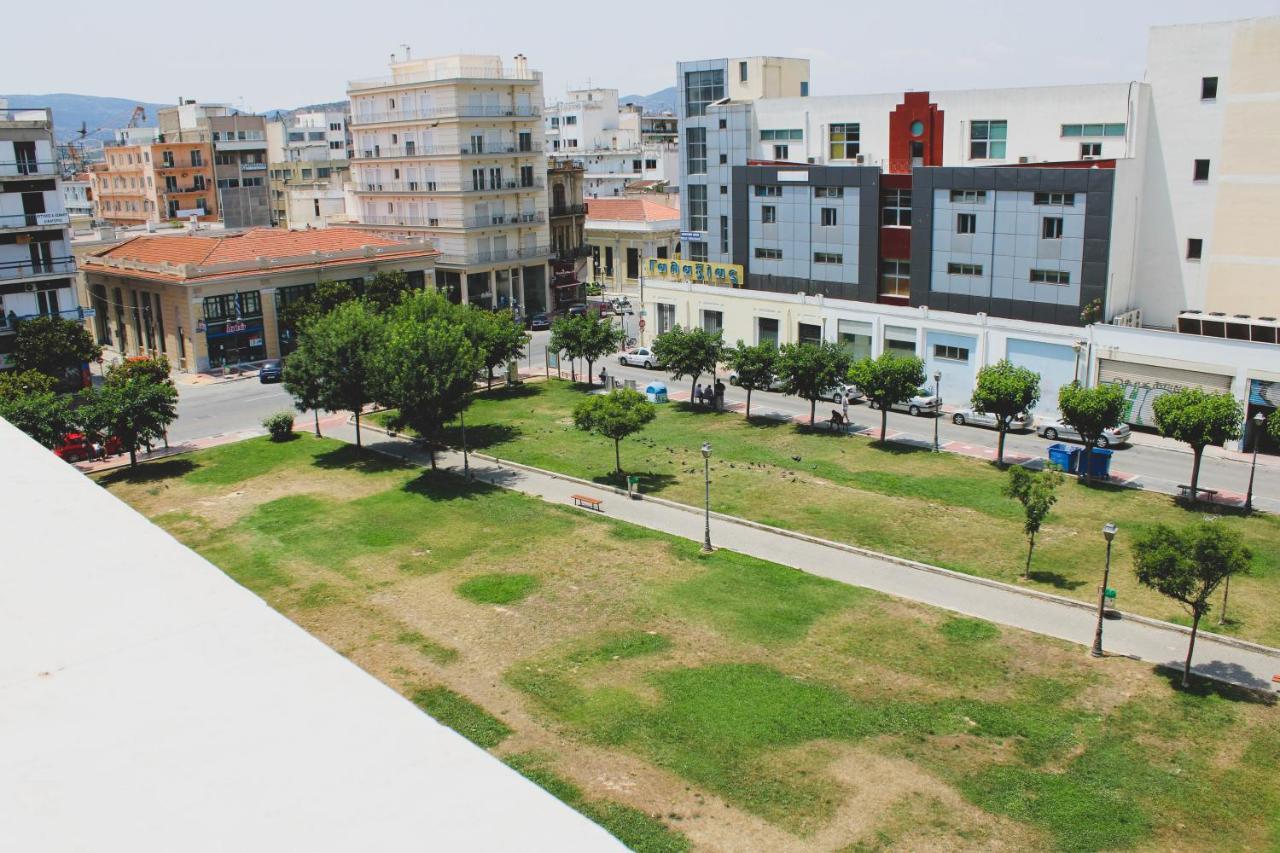 Sunlight - Volos City Center Spacious Modern Apartments エクステリア 写真